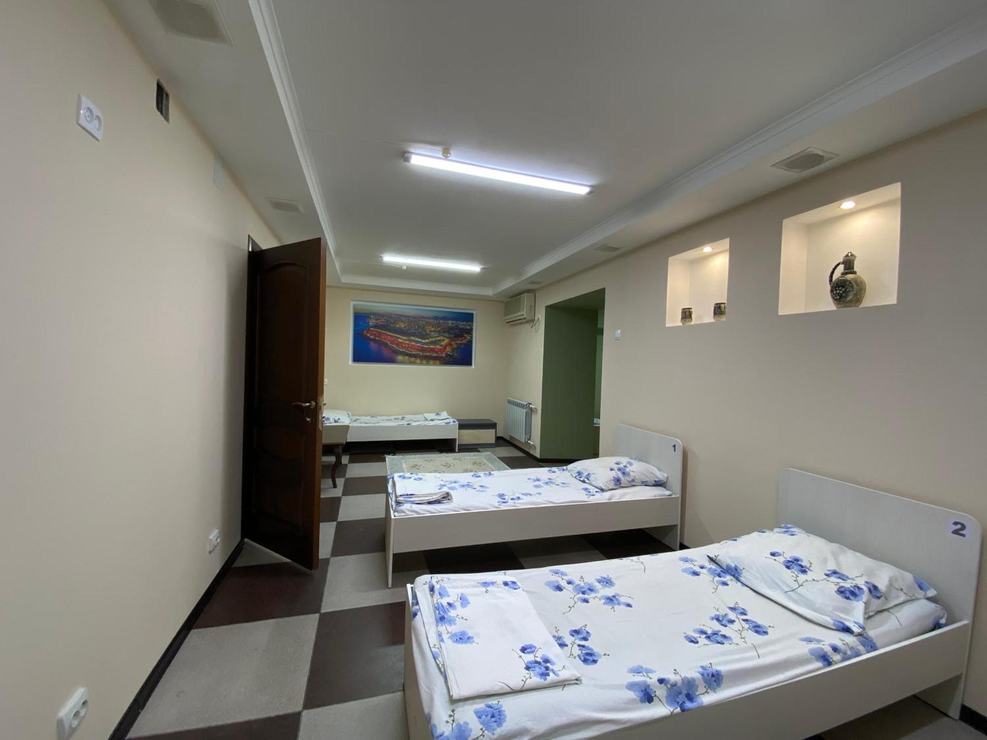 Mang'o Hostel *